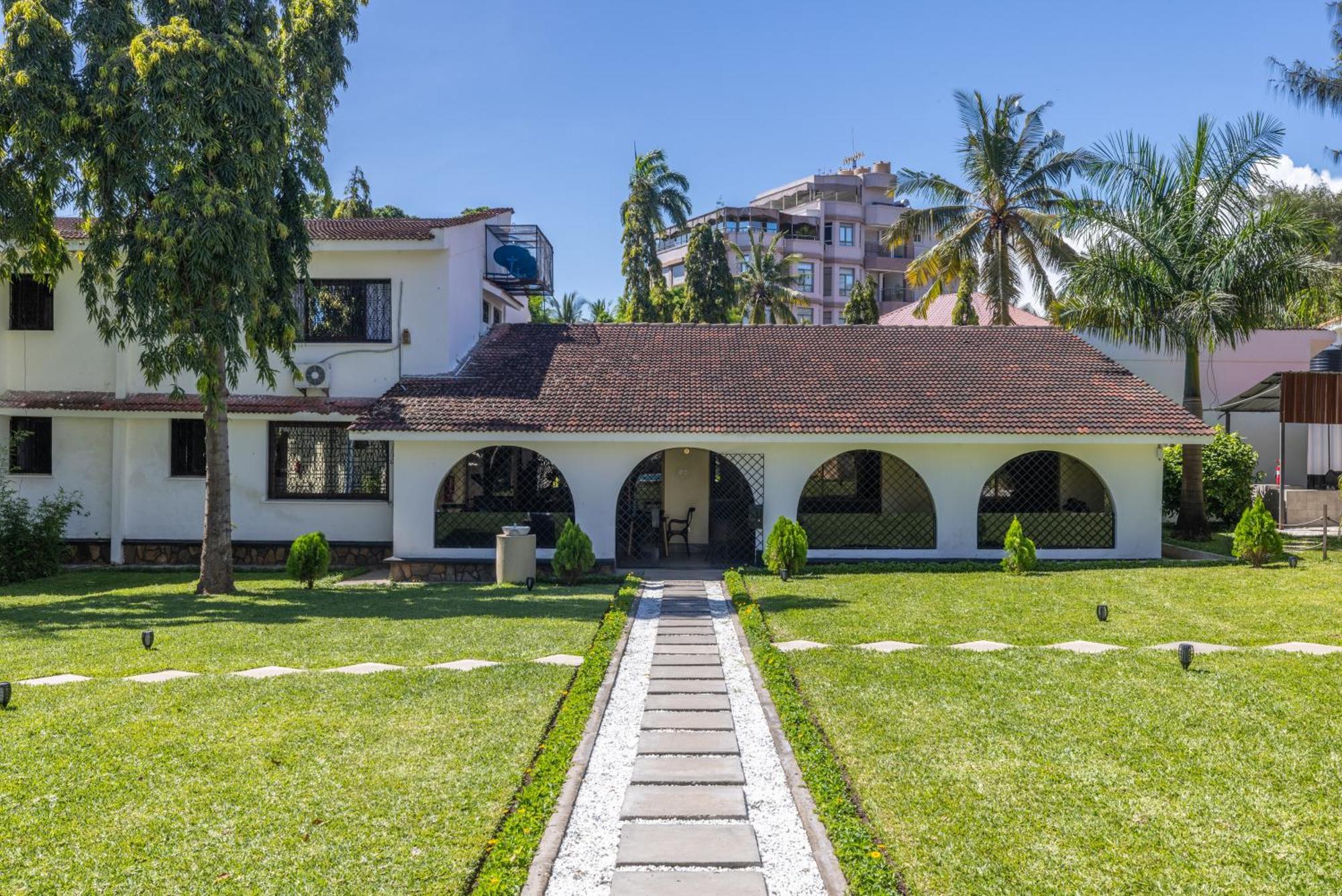 Hotel Makaazi Nyali Mombasa Exteriér fotografie